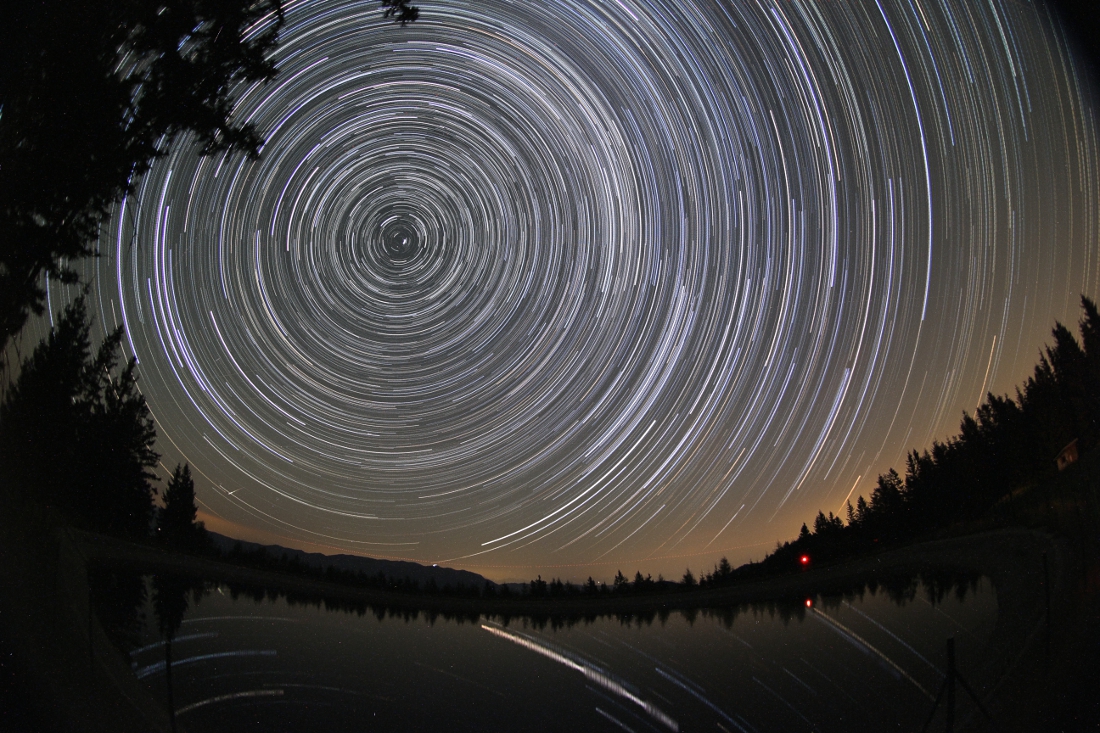 Startrails-Mikuz_2015-08-12